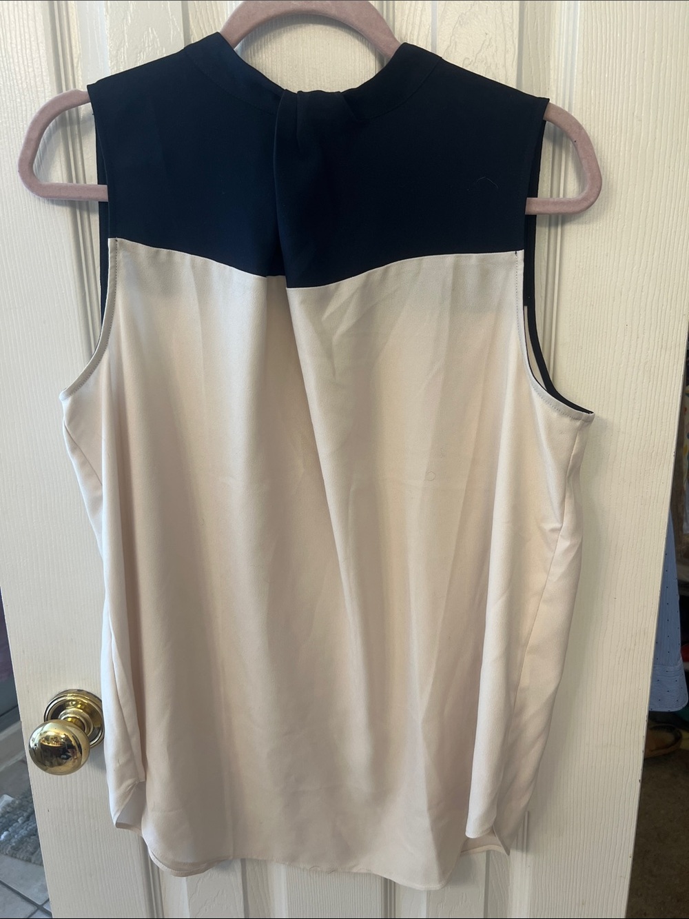 Ann Taylor Black and Cream Sleeveless Colorblock Blouse